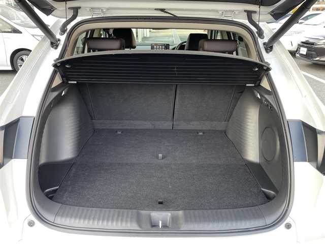 ホンダ ＺＲ－Ｖ ハイブリッド e:HEV Z 東京都 2024(令6)年 1万km プラチナホワイトパール ワンオーナー　/純正９型ナビ　/ＢＯＳＥ　/全周囲カメラ　/電動リアゲート　/レザーシート　/前席パワーシート　/シートヒーター　/ワイヤレス充電　/追従クルコン　/フルセグＴＶ　/前後ドラレコ　/ビルトイン２．０ＥＴＣ/BSＭ/パドルシフト