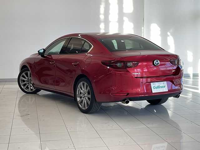 マツダ マツダ３セダン 15S ツーリング 新潟県 2021(令3)年 2.8万km ソウルレッドクリスタルM 純正SDナビ/CD/DVD/BT/フルセグテレビ/ミュージックサーバー/全方位カメラ/ETC/ドライブレコーダー/衝突被害軽減ブレーキ/レーンキープアシスト/レーダークルーズコントロール/ステアリングスイッチ/コーナーセンサー/スマートキー/プッシュスタート/LEDヘッドライト/オートライト/オートハイビーム/純正18インチアルミホイール/社外16インチAW冬タイヤ車載