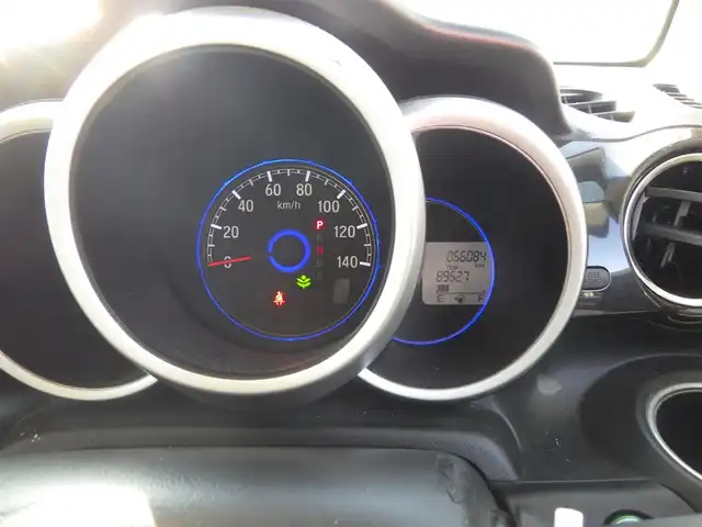 ホンダ Ｎ ＢＯＸ カスタム G ターボ Lパッケージ 千葉県 2016(平28)年 5.6万km スマートブラック 両側パワースライドドア/純正メモリーナビ/ワンセグTV/【CD再生機能　Bluetooth接続】/バックカメラ/ドライブレコーダー/ハーフレザーシート/革巻きステアリング/パドルシフト/ETC/HIDヘッドライト/ウインカーミラー/社外15インチアルミホイル/Honda スマートキー