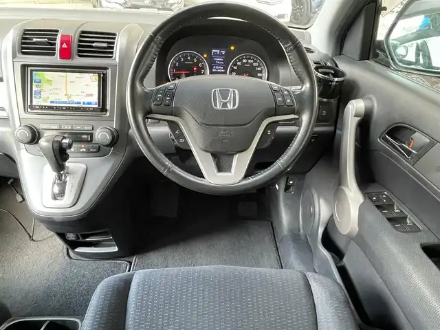 ホンダ ＣＲ－Ｖ ZXi 神奈川県 2007(平19)年 9.3万km ナイトホークブラックパール 社外SDナビ/・ワンセグTV/CD/DVD/Bluetooth/バックカメラ/ルーフレール/クルーズコントロール/AFS/ETC/ドアバイザー/トランクボード/革巻きステアリング/革巻きシフトノブ/純正フロアマット/純正18インチアルミホイール/純正HIDヘッドライト/フォグランプ/盗難防止装置/カーテンエアバック/スマートキー×2/取扱説明書/新車時保証書