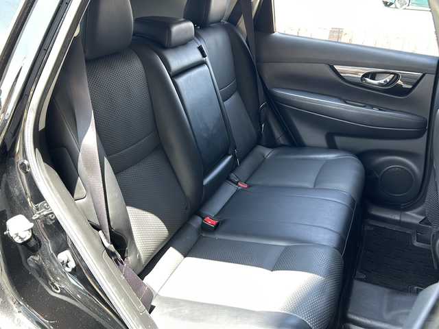 日産 エクストレイル ハイブリッド 20Xi エクストリーマーX 静岡県 2020(令2)年 5.9万km ダイヤモンドブラック 【主要装備】/純正ナビ　/アラウンドビューモニター　/レーダークルーズコントロール　/スマートキー　/プッシュスタート　/ステアリングスイッチ　/電動パーキングブレーキ　/純正１９インチアルミ　/デジタルインナーミラー　/ドラレコ/ダウンヒルアシストコントロール/撥水カプロンシート/ブレーキホールド/パワーバックドア/プリクラッシュセーフティ/横滑り防止機能