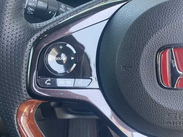 ホンダ Ｎ ＢＯＸ カスタム G L ホンダセンシング 福岡県 2020(令2)年 2.2万km シャイニンググレーM 社外SDナビ(CN-RE06D)/FM/AM/CD/DVD/SD/BT/フルセグTV/バックカメラ/ホンダセンシング/片側パワースライドドア/プッシュスタート/ETC/LEDオートライト/フロアマット/ドアバイザー/社外アルミホイール