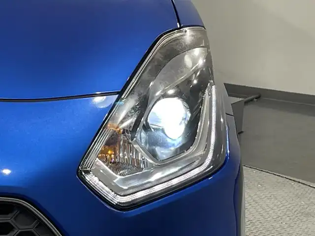 スズキ スイフト HYBRID RS 愛知県 2017(平29)年 3.7万km スピーディーブルーM 純正ナビ　/(CD・DVD再生/ラジオ/フルセグTV/USB/iPod/Bluetooth/AUX)/アラウンドビューモニター　/デュアルセンサーブレーキサポート　/レーダークルーズコントロール/シートヒーター　/ビルトインＥＴＣ　/ＬＥＤヘッドライト　/ドライブレコーダー　/ＵＳＢ接続　/パドルシフト　/車線逸脱警報　/横滑り防止/アイドリングストップ/プッシュスタート/　　-スマートキー/純正フロアマット