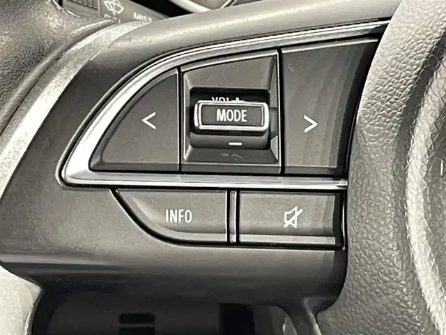 スズキ スイフト HYBRID RS 愛知県 2017(平29)年 3.7万km スピーディーブルーM 純正ナビ　/(CD・DVD再生/ラジオ/フルセグTV/USB/iPod/Bluetooth/AUX)/アラウンドビューモニター　/デュアルセンサーブレーキサポート　/レーダークルーズコントロール/シートヒーター　/ビルトインＥＴＣ　/ＬＥＤヘッドライト　/ドライブレコーダー　/ＵＳＢ接続　/パドルシフト　/車線逸脱警報　/横滑り防止/アイドリングストップ/プッシュスタート/　　-スマートキー/純正フロアマット
