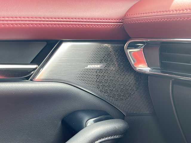 マツダ マツダ３ファストバック 20S バーガンディセレクション 佐賀県 2019(令1)年 5.7万km ジェットブラックマイカ ETC/ドライブレコーダー前後/スマートキー/スペアキー1本/バックカメラ/クリアランスソナー/コーナーセンサー前後/ワンオーナー/BOSE/プッシュスタートボタン/フルセグTV/CD/DVD/Bluetooth/オートライト/オートマチックハイビーム/パドルシフト/アイドリングストップ/パワーシート/ステアリングスイッチ/ステアリングヒーター/シートヒーター/レザーシート/横滑り防止装置/レーンキープアシスト/クルーズコントロール追従あり/エアバックW＋サイド/ブラインドスポットモニター/ヘッドアップディスプレイ/SPORT　MODE/革巻きステアリング