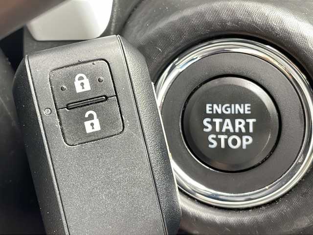 スズキ ハスラー HYBRID G 三重県 2020(令2)年 2.8万km ブリスクブルーメタリック/ホワイト2トーンルーフ ９型ナビ　/全周囲カメラ　/ビルトインＥＴＣ/ＬＥＤヘッドライト　/フォグライト　/前席シートヒーター　/衝突軽減システム　/レーンキープアシスト　/オートライト　/電動格納ミラー　/純正ホイール　/スペアキー/禁煙車