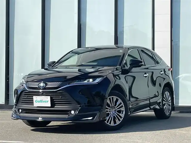 トヨタ ハリアー ハイブリッド Z レザーパッケージ 大阪府 2021(令3)年 3万km ブラック トヨタセーフティセンス/純正１２．３インチナビ/フルセグTV/Bluetooth/USB/パノラマビューモニター/モデリスタエアロ（フロント、サイド、リア）/モデリスタフロントＬＥＤ付き/   AVANT EMOTIONAL STYLE/ＪＢＬサウンド/クリアランスソナー/ブラインドスポットモニター/ヘッドアップディスプレイ　/デジタルインナーミラー/パワーシート(運転席メモリー付き）/電動リアゲート　/前席エアシートヒーター/ステアリングヒーター/アイドリングストップ/前後ドライブレコーダー/純正19インチアルミホイール/純正フロアマット/プッシュスタート/スマートキー/ビルトインETC2.0/　