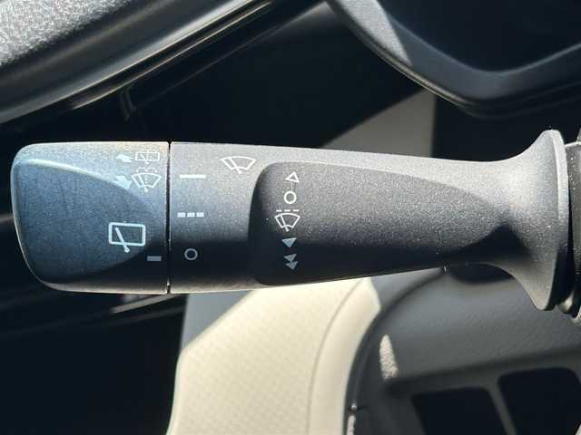 ダイハツ ムーヴ X リミテッド SAⅢ 愛媛県 2019(令1)年 6.5万km ホワイト プッシュスタート/社外ナビ（FM/AM/CD/BT）/バックカメラ/ETC/シートヒーター/純正アルミホイール/横滑り防止装置/オートライト/オートマチックハイビーム/コーナーセンサー/アイドリングストップ