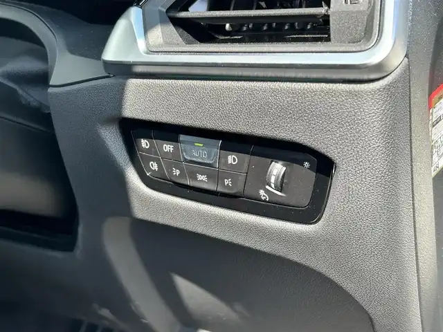 ＢＭＷ ４２０ｉ クーペ Mスポーツ 佐賀県 2022(令4)年 4.8万km アルピンホワイトⅢ /OPサンルーフ//OP19インチツインスポークブラック塗装アルミホイール//コンフォートパッケージ/・パワートランクリッド/・ストレージコンパートメントパッケージ/・パーキングアシストプラス//12.3インチマルチディスプレーメーターパネル//10.25インチワイドディスプレーHDDナビ//HiFiスピーカーシステム//フルセグTV/Bluetooth/USB//バックカメラ//純正前後ドライブレコーダー//後退アシスト//ブラックレザーシート//メモリー機能付きパワーシート//シートヒーター//パドルシフト//インテリジェントセーフティ//車線逸脱警告//ステアリングサポート//レーダークルーズコントロール//スマートキー//スペアキー//保証書//取扱説明書
