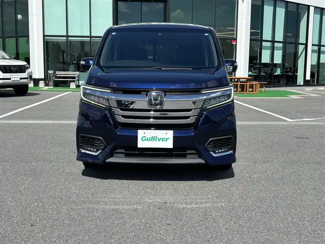 ホンダ ステップワゴン スパーダ eHEV G ホンダS 奈良県 2020(令2)年 6.9万km オブシダンブルーパール ９インチ純正ＳＤナビ（ＶＸＭ－２１７ＶＦＮｉ）　/フルセグ　/Ｂｌｕｅｔｏｏｔｈ　/ＣＤ／ＤＶＤ　/ＵＳＢ入力端子　/社外フリップダウンモニター/バックカメラ　/ビルトインＥＴＣ２．０　/電動パーキングブレーキ　/ブレーキホールド　/スペアキー/レーダークルーズコントロール/純正フロアマット/純正アルミホイール/ＬＥＤヘッドライト