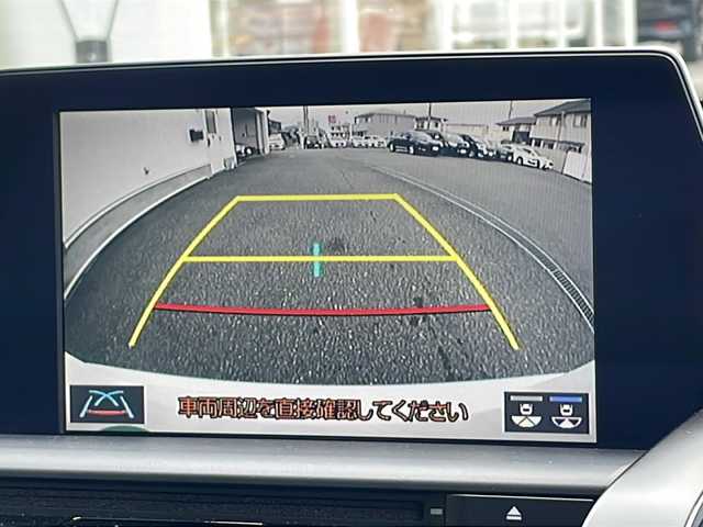 トヨタ クラウン ハイブリッド RS アドバンス 岐阜県 2019(令1)年 3万km ホワイトパールクリスタルシャイン 禁煙車/純正ナビ/AM/FM/CD/DVD/Miracast/フルセグTV/クルーズコントロール/レーンキープアシスト/パーキングセンサー/前後コーナーセンサー/衝突軽減ブレーキ/バックカメラ/ブラインドスポット/サンルーフ/シートヒーター/パワーシート/シートメモリー/ハーフレザーシート/純正アルミホイール/純正フロアマット/パドルシフト/ビルトインETC2.0/盗難防止/ドアバイザー/LEDヘッドライト/オートライト/オートハイビーム/オートエアコン/プッシュスタート/スマートキー