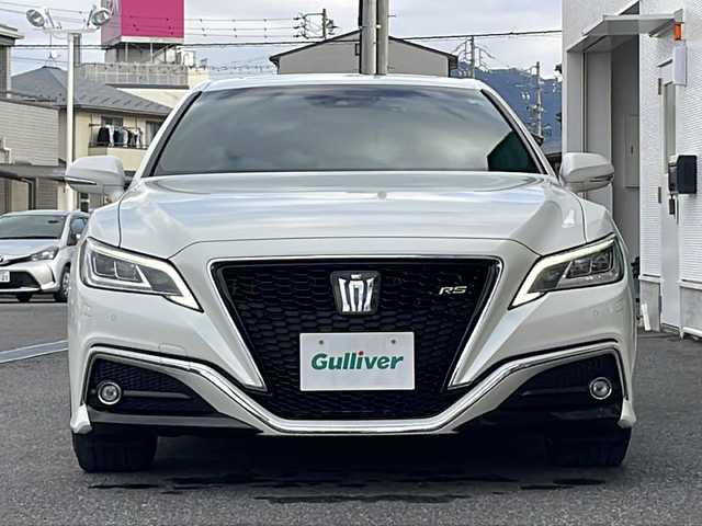 トヨタ クラウン ハイブリッド RS アドバンス 岐阜県 2019(令1)年 3万km ホワイトパールクリスタルシャイン 禁煙車/純正ナビ/AM/FM/CD/DVD/Miracast/フルセグTV/クルーズコントロール/レーンキープアシスト/パーキングセンサー/前後コーナーセンサー/衝突軽減ブレーキ/バックカメラ/ブラインドスポット/サンルーフ/シートヒーター/パワーシート/シートメモリー/ハーフレザーシート/純正アルミホイール/純正フロアマット/パドルシフト/ビルトインETC2.0/盗難防止/ドアバイザー/LEDヘッドライト/オートライト/オートハイビーム/オートエアコン/プッシュスタート/スマートキー