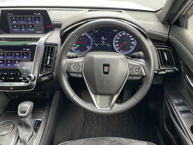 トヨタ クラウン ハイブリッド RS アドバンス 岐阜県 2019(令1)年 3万km ホワイトパールクリスタルシャイン 禁煙車/純正ナビ/AM/FM/CD/DVD/Miracast/フルセグTV/クルーズコントロール/レーンキープアシスト/パーキングセンサー/前後コーナーセンサー/衝突軽減ブレーキ/バックカメラ/ブラインドスポット/サンルーフ/シートヒーター/パワーシート/シートメモリー/ハーフレザーシート/純正アルミホイール/純正フロアマット/パドルシフト/ビルトインETC2.0/盗難防止/ドアバイザー/LEDヘッドライト/オートライト/オートハイビーム/オートエアコン/プッシュスタート/スマートキー