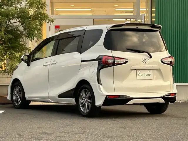 トヨタ シエンタ ファンベースG 岡山県 2019(平31)年 3.6万km パール 純正ナビ/全方位カメラ/モデリスタエアロ/両側電動スライドドア/純正アルミホイール/プッシュスタート/ドアバイザー/ＥＴＣ/ドライブレコーダー