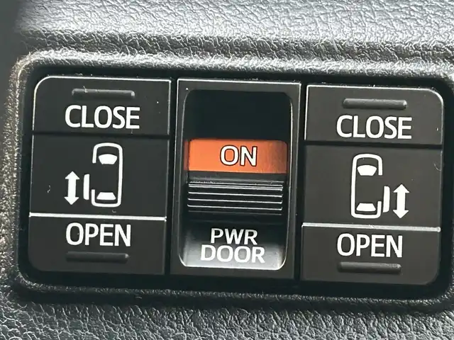 トヨタ シエンタ ファンベースG 岡山県 2019(平31)年 3.6万km パール 純正ナビ/全方位カメラ/モデリスタエアロ/両側電動スライドドア/純正アルミホイール/プッシュスタート/ドアバイザー/ＥＴＣ/ドライブレコーダー