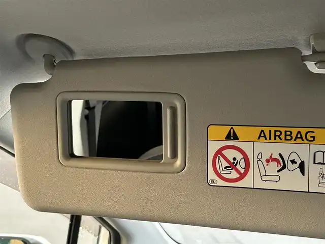 トヨタ シエンタ ファンベースG 岡山県 2019(平31)年 3.6万km パール 純正ナビ/全方位カメラ/モデリスタエアロ/両側電動スライドドア/純正アルミホイール/プッシュスタート/ドアバイザー/ＥＴＣ/ドライブレコーダー