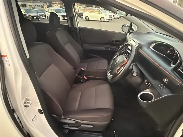 トヨタ シエンタ ファンベースG 岡山県 2019(平31)年 3.6万km パール 純正ナビ/全方位カメラ/モデリスタエアロ/両側電動スライドドア/純正アルミホイール/プッシュスタート/ドアバイザー/ＥＴＣ/ドライブレコーダー