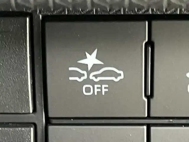 ダイハツ タント カスタム X 岡山県 2022(令4)年 2万km クールバイオレットクリスタルシャイン 純正９インチディスプレイオーディオ　/(Bluetooth/USB/Cayplay/フルセグTV/HDMI)/両側パワースライドドア　/バックカメラ　/シートヒーター(運転席/助手席)/ハーフレザー/衝突軽減ブレーキ　/ビルトインＥＴＣ　/ＬＥＤヘッドライト　　/ドライブレコーダー(前後)/コーナーセンサー(前後)/純正フロアマット/純正14インチアルミホイール/オートブレーキホールド