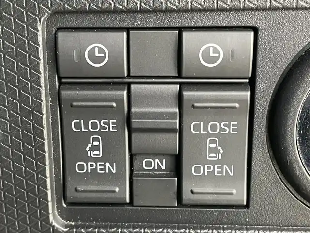 ダイハツ タント カスタム X 岡山県 2022(令4)年 2万km クールバイオレットクリスタルシャイン 純正９インチディスプレイオーディオ　/(Bluetooth/USB/Cayplay/フルセグTV/HDMI)/両側パワースライドドア　/バックカメラ　/シートヒーター(運転席/助手席)/ハーフレザー/衝突軽減ブレーキ　/ビルトインＥＴＣ　/ＬＥＤヘッドライト　　/ドライブレコーダー(前後)/コーナーセンサー(前後)/純正フロアマット/純正14インチアルミホイール/オートブレーキホールド