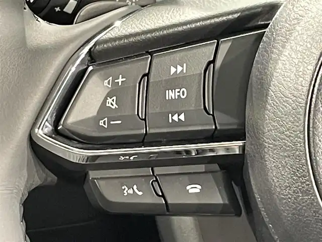 マツダ ＣＸ－５ XD フィールドジャーニー 愛知県 2022(令4)年 2.4万km ポリメタルグレーM マツダコネクトナビ/(フルセグ/BT/USB/スマートホン連携)/アラウンドビューモニター/BOSEサウンド/アイアクティブセンス＝＝＝＝＝＝＝＝＝/レーダークルーズコントロール/車間制御システム/車間認知支援システム/衝突軽減防止/レーンキープアシストシステム/ブラインドスポットモニター/ドライバーアテンションアラート/スマートブレーキサポート/パーキングセンサー/速度＆標識認識/＝＝＝＝＝＝＝＝＝＝＝＝＝＝＝＝＝＝/ドライブレコーダー前後/ETC/シートヒーター/ステアリングヒーター/革巻きステアリング/ステアリングスイッチ/ドライブセレクト/オートホールド/パドルシフト/MTモード付AT/アイドリングストップ/ヘッドアップディスプレイ/プッシュスタート＆スマートキ/ウインカー付き電動格納ミラー/LEDヘッドライト/フォグランプ/純正フロアマット/純正17インチAW
