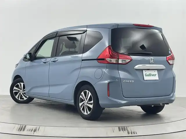 ホンダ フリード G ホンダセンシング 埼玉県 2020(令2)年 4.3万km シーグラスブルーパール ホンダセンシング/純正メモリナビ(型式：VXM-204VFi)/CD/DVD/Bluetooth/フルセグ/両側パワースライドドア/クルーズコントロール/バックカメラ/ビルトインETC/前後ドライブレコーダー/ハーフレザーシート/前席シートヒーター/純正１５インチAW/プッシュスタート/スマートキー/保証書・取説