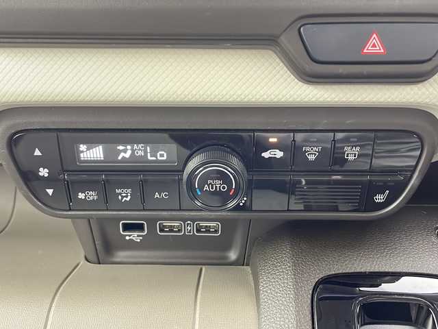 ホンダ Ｎ ＷＧＮ L ホンダセンシング 大阪府 2020(令2)年 3.7万km プレミアムアガットブラウンP ホンダセンシング/　・衝突軽減ブレーキ/　・誤発進抑制機能/　・車線維持支援システム/　・アダプティブクルーズコントロール/純正メモリナビ/　　CD/BT/SD/バックカメラ/オートライト/シートヒーター/パーキングセンサー/アイドリングストップ/スマートキー/ビルトインETC