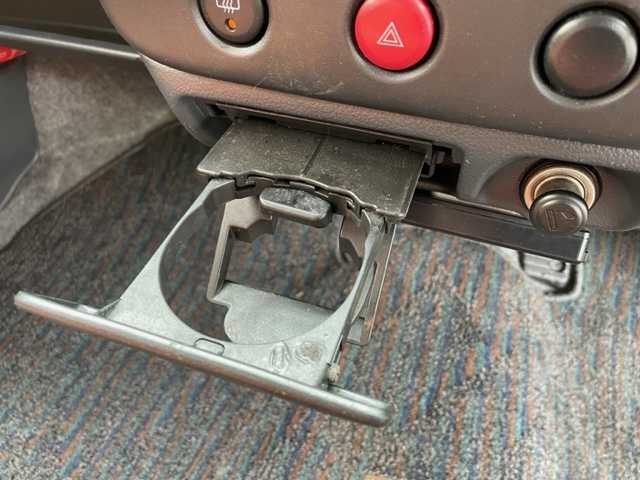 スズキ ラパン G 東京都 2005(平17)年 6.5万km ココナッツベージュメタリック 社外メモリナビ【AVIC-RZ802】/・DTV/BT/CD/DVD/ラジオ/ETC/電動ドアミラー/社外グリル/MUD STARタイヤ（ホワイトレター）/板キー×2/ドアバイザー/純正フロアマット/取扱説明書
