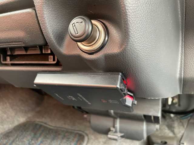 スズキ ラパン G 東京都 2005(平17)年 6.5万km ココナッツベージュメタリック 社外メモリナビ【AVIC-RZ802】/・DTV/BT/CD/DVD/ラジオ/ETC/電動ドアミラー/社外グリル/MUD STARタイヤ（ホワイトレター）/板キー×2/ドアバイザー/純正フロアマット/取扱説明書