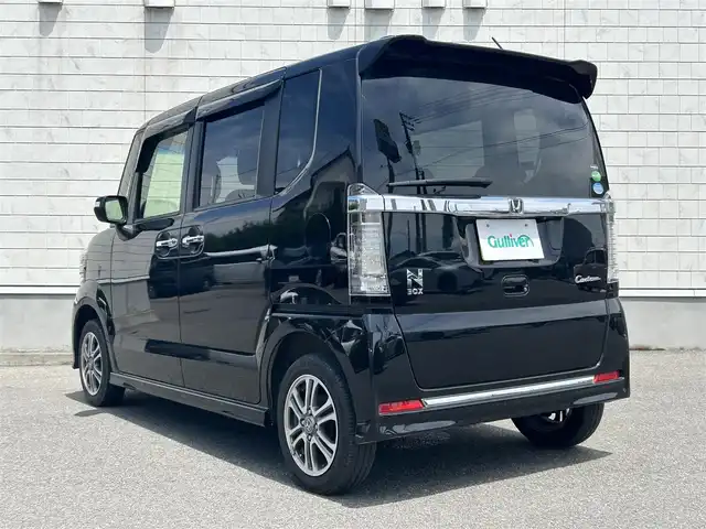ホンダ Ｎ ＢＯＸ カスタム SSパッケージ 山形県 2015(平27)年 7.3万km スマートブラック ４WD/純正メモリーナビ/フルセグTV/FM/AM/iPod/DVD/Bluetooth/バックカメラ/横滑り防止装置/シートヒーター/両側パワースライド/デイズチャージライト/フォグランプ/AUTOライト/純正バイザ/純正マット/リモコンキー/ダブルエアバック