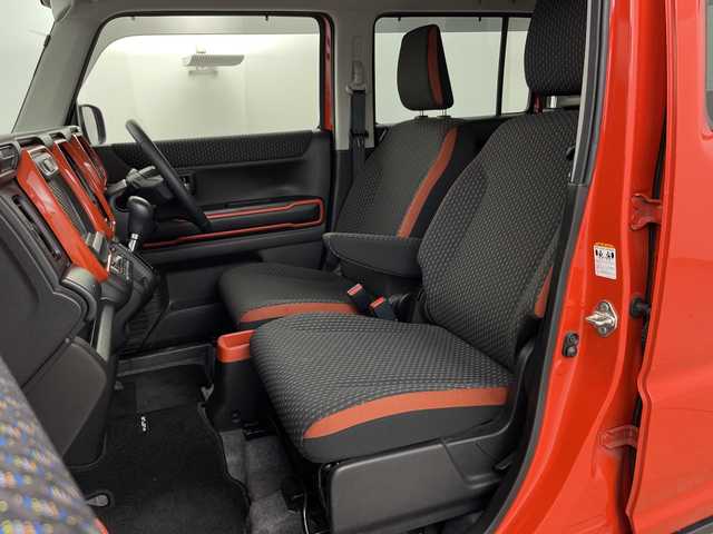 スズキ ハスラー HYBRID X 愛知県 2020(令2)年 5.9万km バーミリオンオレンジ/ガンメタリック2トーン 8インチナビ/（AM/FM/フルセグ/BT/CD/DVD）/バックカメラ/スズキセーフティサポート/・衝突軽減ブレーキ/・クリアランスソナー/・レーンキープアシスト/前方ドライブレコーダー/ETC/シートヒーター/純正15インチアルミホイール/スマートキー/スペアキー有/LEDヘッドライト/フロントフォグライト/革巻きステアリング/ドアバイザー/電動格納ミラー/横滑り防止装置