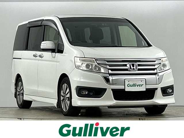 ホンダ ステップワゴン スパーダ Z 愛知県 2014(平26)年 7.8万km 白 禁煙車/純正9インチナビ/（CD/DVD/Bluetooth/フルセグTV/AM/FM)/バックカメラ/クルーズコントロール/ドライブレコーダー/ETC/両側パワースライドドア/パドルシフト/純性16インチアルミホイール/スマートキー/純正フロアマット/横滑り防止装置/HIDヘッドライト/フロントフォグランプ/電動格納ミラー