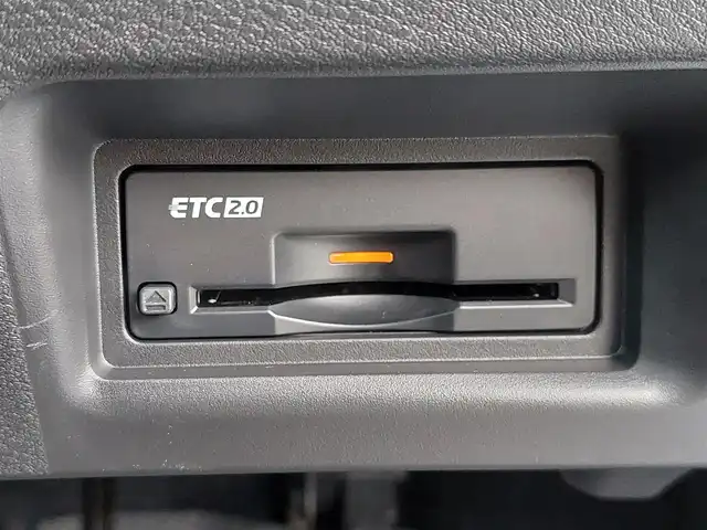 日産 セレナ e－パワー ハイウェイスター V 東京都 2025(令7)年 0.1千km プリズムホワイト 登録済未使用車/純正ナビ/アラウンドビューモニター/ビルトインETC2.0/プロパイロット/両側パワースライドドア/インテリジェントルームミラー/衝突軽減ブレーキ/レーンキープアシスト/ブラインドスポットモニター/アダプティブクルーズコントロール/コーナーセンサー/スマートキー/LEDヘッドライト