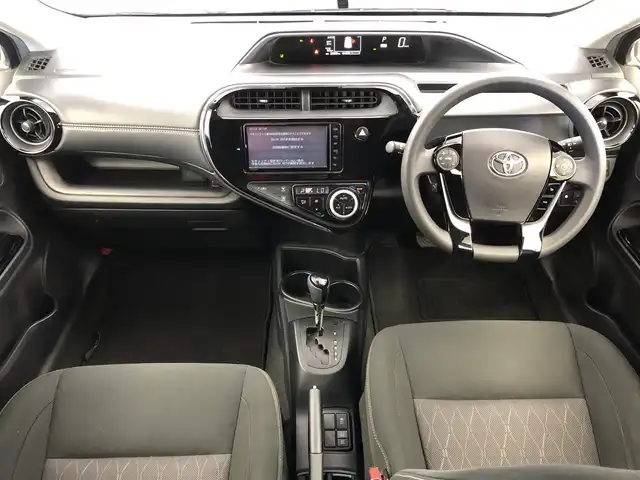 トヨタ アクア S スタイルブラック 愛知県 2020(令2)年 3.7万km ダークブルーマイカ 純正7インチナビ/Bluetooth/フルセグTV/バックカメラ/トヨタセーフティセンス/衝突被害軽減システム/コーナーセンサー/レーンキープアシスト/横滑り防止装置/オートライト/ドライブレコーダー/ETC/純正AW/社外フロアマット/プッシュスタート/スマートキー/スペアキー