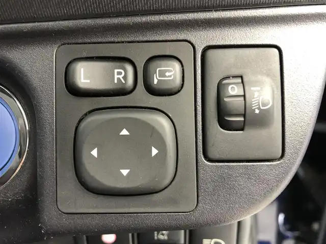 トヨタ アクア S スタイルブラック 愛知県 2020(令2)年 3.7万km ダークブルーマイカ 純正7インチナビ/Bluetooth/フルセグTV/バックカメラ/トヨタセーフティセンス/衝突被害軽減システム/コーナーセンサー/レーンキープアシスト/横滑り防止装置/オートライト/ドライブレコーダー/ETC/純正AW/社外フロアマット/プッシュスタート/スマートキー/スペアキー