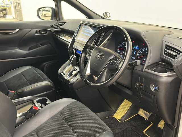 トヨタ ヴェルファイア 2.5Z Aエディデョン ゴールデンアイズ 道央・札幌 2016(平28)年 6.2万km ホワイトパールクリスタルシャイン /4WD//寒冷地仕様//LEDヘッドランプ//オートライト//ワンオーナー//純正メモリナビ//純正フルセグテレビ//純正フロアマット//バックカメラ//アイドリングストップ//フリップダウンモニター//クルーズコントロール//ドアバイザー//プッシュスタート//両側パワースライドドア//パワーバックドア//ETC
