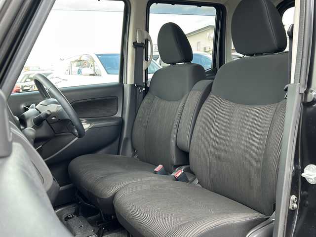 日産 デイズ ルークス ハイウェイスターX Gパッケージ 秋田県 2015(平27)年 5.9万km ブラック 社外ＳＤナビ/社外CD、DVD、BT、フルセグ/全周囲カメラ/純正15インチアルミ/４WD/ETC
