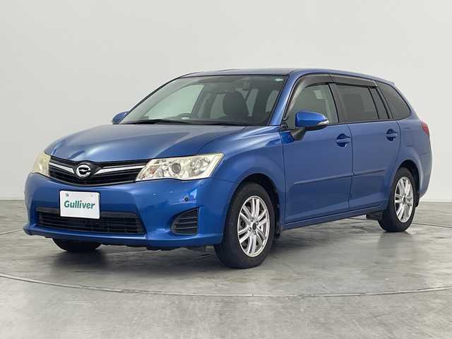 トヨタ カローラ フィールダー 1．5G 群馬県 2013(平25)年 5.3万km コバルトブルーメタリック 禁煙車　純正７インチナビ　バックカメラ　オートマチックハイビーム　ＨＩＤヘッドライト　クリアランスソナー　社外アルミホイール１５インチ　ドライブレコーダー　ＥＴＣ　スマートキー　シートカバー　ＡＡＣ
