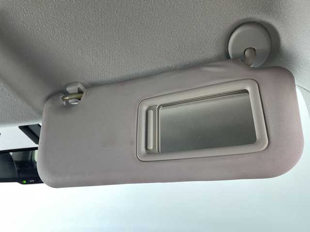 トヨタ カローラ フィールダー 1．5G 群馬県 2013(平25)年 5.3万km コバルトブルーメタリック 禁煙車　純正７インチナビ　バックカメラ　オートマチックハイビーム　ＨＩＤヘッドライト　クリアランスソナー　社外アルミホイール１５インチ　ドライブレコーダー　ＥＴＣ　スマートキー　シートカバー　ＡＡＣ
