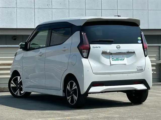 日産 デイズ HWS X プロパイロットED 静岡県 2020(令2)年 5.7万km ホワイトパール エマージェンシーブレーキ/・車線逸脱警報/・車線逸脱防止支援/・ソナー/プロパイロット/純正９型ＳＤナビ/フルセグＴＶ/ＤＶＤ再/ＢＴオーディオ/ＭＯＰプレミアムグラデーションインテリア/全周囲/ドラレコ/ＥＴＣ/ＬＥＤヘッドライト/フォグランプ/純正１５ＡＷ