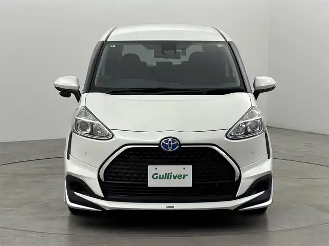 トヨタ シエンタ ファンベースG 福岡県 2018(平30)年 10.7万km ホワイトパールクリスタルシャイン モデリスタエアロ　/純正ナビ　/バックカメラ　/両側パワースライドドア　/デジタルルームミラー　/ビルトインＥＴＣ　/ドライブレコーダー　/衝突軽減被害システム　/レーンキープ　/シートヒーター　/ステアリングヒーター