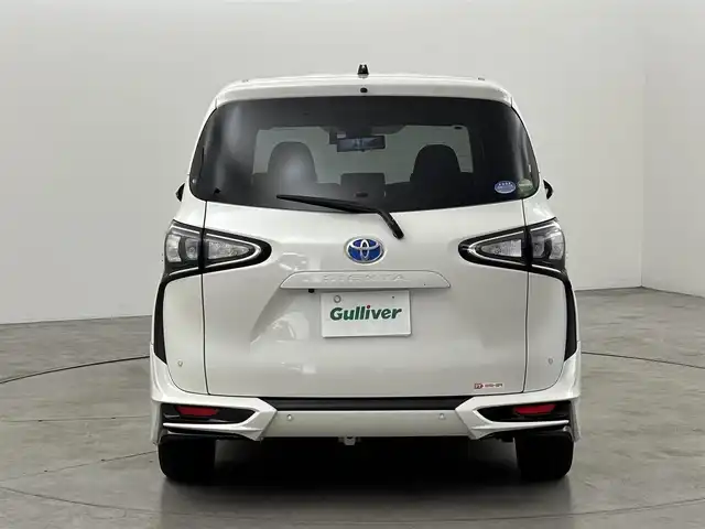 トヨタ シエンタ ファンベースG 福岡県 2018(平30)年 10.7万km ホワイトパールクリスタルシャイン モデリスタエアロ　/純正ナビ　/バックカメラ　/両側パワースライドドア　/デジタルルームミラー　/ビルトインＥＴＣ　/ドライブレコーダー　/衝突軽減被害システム　/レーンキープ　/シートヒーター　/ステアリングヒーター