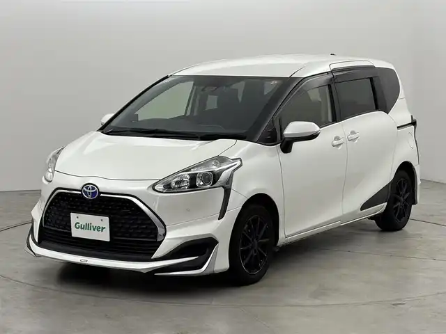 トヨタ シエンタ ファンベースG 福岡県 2018(平30)年 10.7万km ホワイトパールクリスタルシャイン モデリスタエアロ　/純正ナビ　/バックカメラ　/両側パワースライドドア　/デジタルルームミラー　/ビルトインＥＴＣ　/ドライブレコーダー　/衝突軽減被害システム　/レーンキープ　/シートヒーター　/ステアリングヒーター