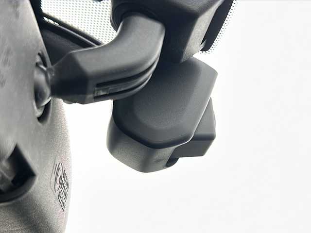 スバル インプレッサ スポーツ 1．6i－Lアイサイト 宮城県 2017(平29)年 4.3万km クリスタルホワイトP 禁煙車/アイサイト/・衝突軽減ブレーキ/・アダプティブクルーズコントロール/・レーンキープアシスト/・ブラインドスポットモニター/純正8インチナビ/・CD.DVD.SD.BT/・フルセグTV/バックカメラ/パドルシフト/ドライブレコーダー/ETC/前後コーナーセンサー/スマートキー×２/プッシュスタート/横滑り防止装置/ステアリングスイッチ/社外16インチアルミホイール/純正フロアマット