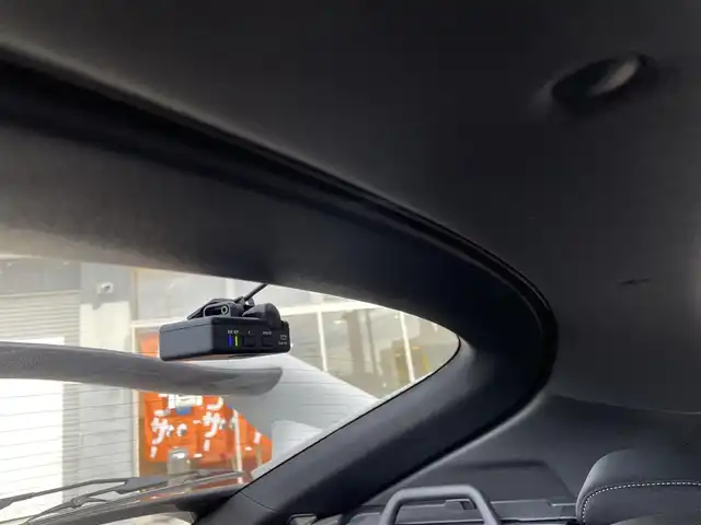 ホンダ シビック ハッチバック 福島県 2020(令2)年 6万km プラチナホワイトパール 純正メモリーナビ/CD/DVD/SD/BT/USB/フルセグTV/BLITZ車高調/BLITZマフラー/フルエアロ/ホンダセンシング/レーダークルーズコントロール/アイドリングストップ/革コンビシート(プライムスムースＸファブリック)/パワーシート/シートヒーター/ステアリングリモコン/バックカメラ/ドライブレコーダー/ビルトインETC 2.0/オートライト/LEDヘッドライト/フォグライト/プッシュスタート/ドアバイザー/フロアマット