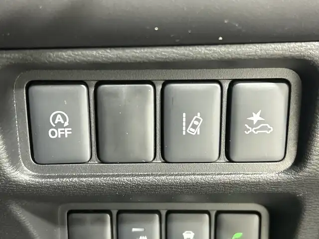 三菱 デリカＤ：５ ジャスパー 神奈川県 2023(令5)年 1.7万km ブラックダイヤモンド/グラファイトグレーメタリック 4WD/純正10.1型SDナビゲーション/AM FM  Bluetooth HDMI CD　DVD/マルチアラウンドモニター/両側パワースライドドア/E-アシスト/レーダークルーズコントロール/シートヒーター/パワーシート/ETC/ドライブレコーダー/フロアマット/ステアリングヒーター/パワーバックドア/スマートキー/スペアキー/LEDヘッドライト/オートライト/オートマチックハイビーム/純正18インチアルミホイル/ドアバイザー/車線維持支持機能/クリアランスソナー