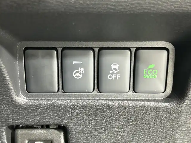 三菱 デリカＤ：５ ジャスパー 神奈川県 2023(令5)年 1.7万km ブラックダイヤモンド/グラファイトグレーメタリック 4WD/純正10.1型SDナビゲーション/AM FM  Bluetooth HDMI CD　DVD/マルチアラウンドモニター/両側パワースライドドア/E-アシスト/レーダークルーズコントロール/シートヒーター/パワーシート/ETC/ドライブレコーダー/フロアマット/ステアリングヒーター/パワーバックドア/スマートキー/スペアキー/LEDヘッドライト/オートライト/オートマチックハイビーム/純正18インチアルミホイル/ドアバイザー/車線維持支持機能/クリアランスソナー