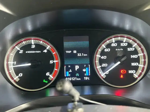 三菱 デリカＤ：５ ジャスパー 神奈川県 2023(令5)年 1.7万km ブラックダイヤモンド/グラファイトグレーメタリック 4WD/純正10.1型SDナビゲーション/AM FM  Bluetooth HDMI CD　DVD/マルチアラウンドモニター/両側パワースライドドア/E-アシスト/レーダークルーズコントロール/シートヒーター/パワーシート/ETC/ドライブレコーダー/フロアマット/ステアリングヒーター/パワーバックドア/スマートキー/スペアキー/LEDヘッドライト/オートライト/オートマチックハイビーム/純正18インチアルミホイル/ドアバイザー/車線維持支持機能/クリアランスソナー