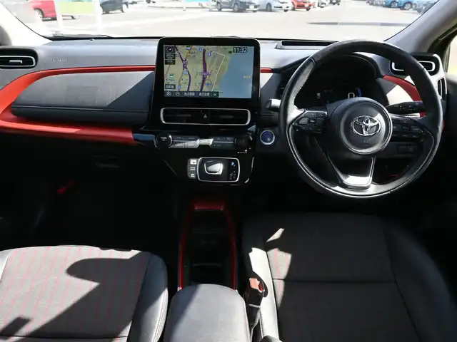 トヨタ アクア Z 千葉県 2023(令5)年 6.2万km ベージュⅡ 185/65R15/アドバンスドパーク/Toyota Safety Sense/・プリクラッシュセーフティ/・レーンディパーチャーアラート/・オートハイビーム/・レーダークルーズコントロール/・ブラインドスポットモニター/・RCTA（リヤクロストラフィックアラート）/ヘッドアップディスプレイ/純正コネクティッドナビ/地デジTV/【Bluetooth接続】/パノラミックビューモニター/運転席パワーシート/前席シートヒーター/ハーフレザーシート/革巻きステアリング/ステアリングスイッチ/ETC/LEDヘッドライト/LEDフォグライト/ウインカーミラー/クリアランスソナー/純正15インチアルミホイル/サイド/カーテンエアバッグ/スマートキー