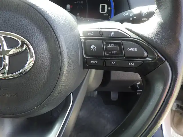 トヨタ アクア Z 千葉県 2023(令5)年 6.2万km ベージュⅡ 185/65R15/アドバンスドパーク/Toyota Safety Sense/・プリクラッシュセーフティ/・レーンディパーチャーアラート/・オートハイビーム/・レーダークルーズコントロール/・ブラインドスポットモニター/・RCTA（リヤクロストラフィックアラート）/ヘッドアップディスプレイ/純正コネクティッドナビ/地デジTV/【Bluetooth接続】/パノラミックビューモニター/運転席パワーシート/前席シートヒーター/ハーフレザーシート/革巻きステアリング/ステアリングスイッチ/ETC/LEDヘッドライト/LEDフォグライト/ウインカーミラー/クリアランスソナー/純正15インチアルミホイル/サイド/カーテンエアバッグ/スマートキー