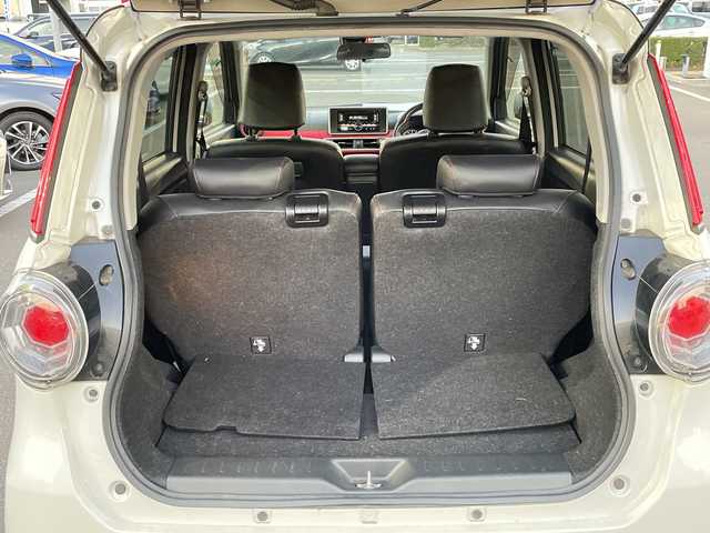 ダイハツ キャスト スポーツ SAⅡ 長野県 2017(平29)年 9.5万km パールホワイトⅢ ４ＷＤ/純正オーディオ CUK-W66D/　CD/USB/AUX/ＥＴＣ/本革巻ステアリング/パドルシフト/シートヒーター（Ｄ＋Ｎ席）/ハーフレザー/コーナーセンサー/純正フロアマット/プッシュスタート/アイドリングストップ/オートライト/ＬＥＤヘッドライト/純正アルミホイール/フォグランプ/ドアバイザー/スマートキー/スペアキー×１/ダブルサイドエアバッグ/横滑り防止機能/盗難防止機能